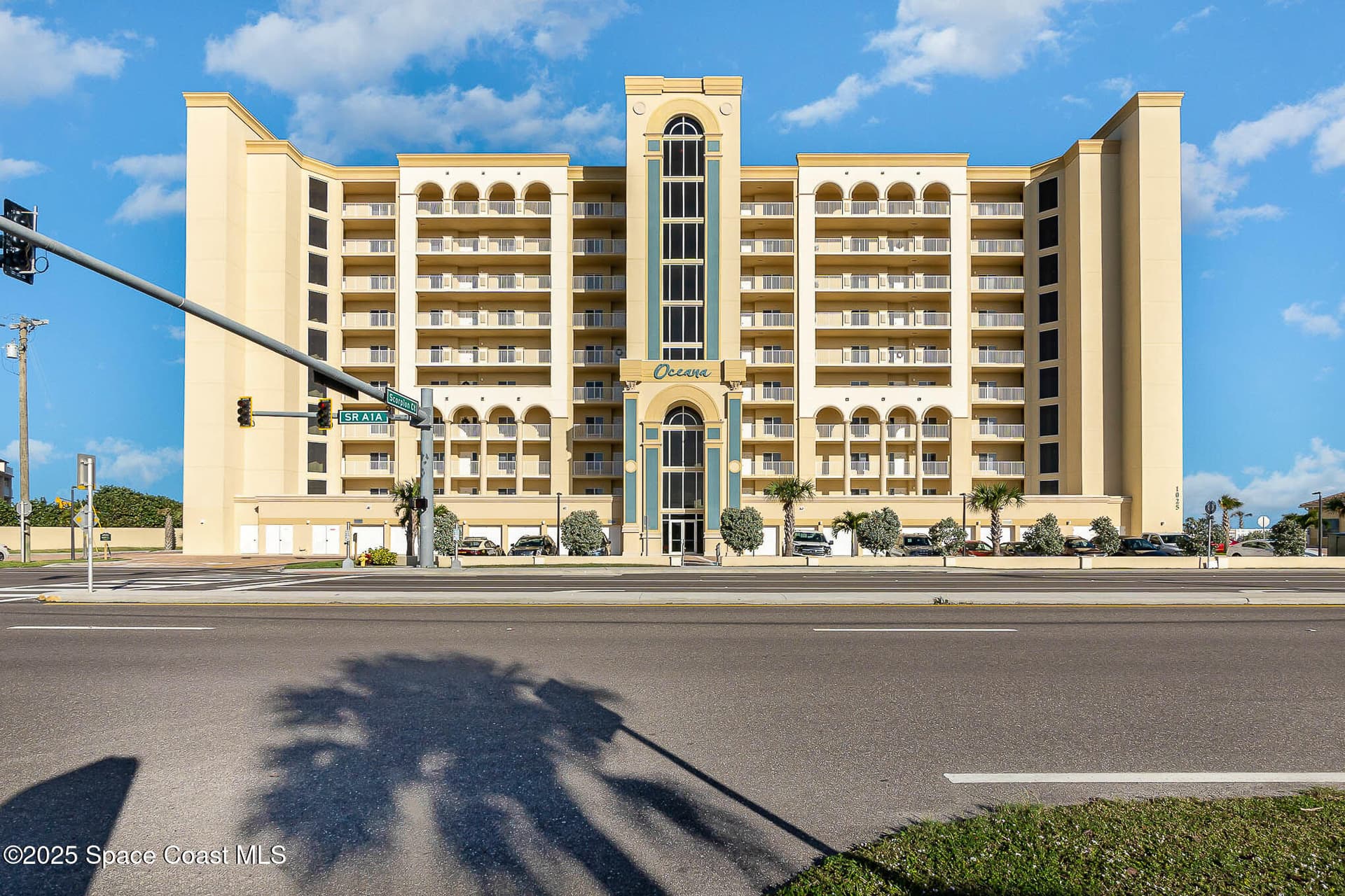 1025 Highway A1a 902 photo 3