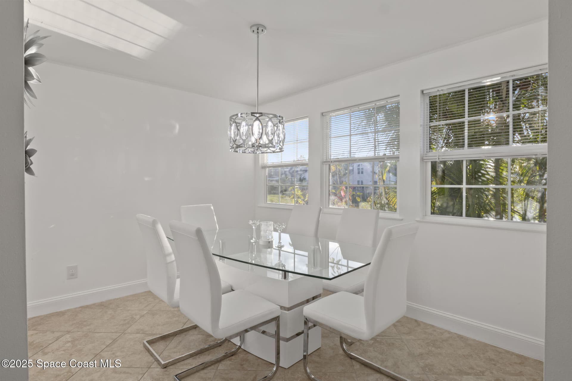 1907 Aynsley Way 321 photo 9