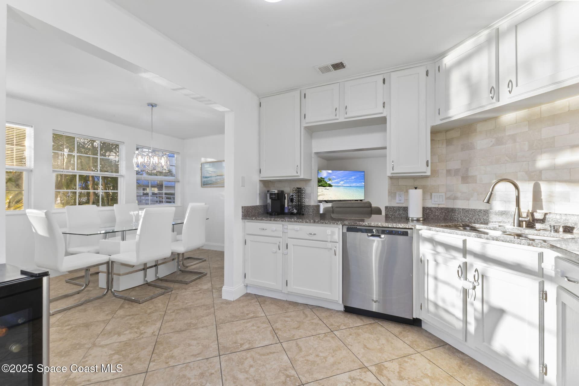 1907 Aynsley Way 321 photo 11