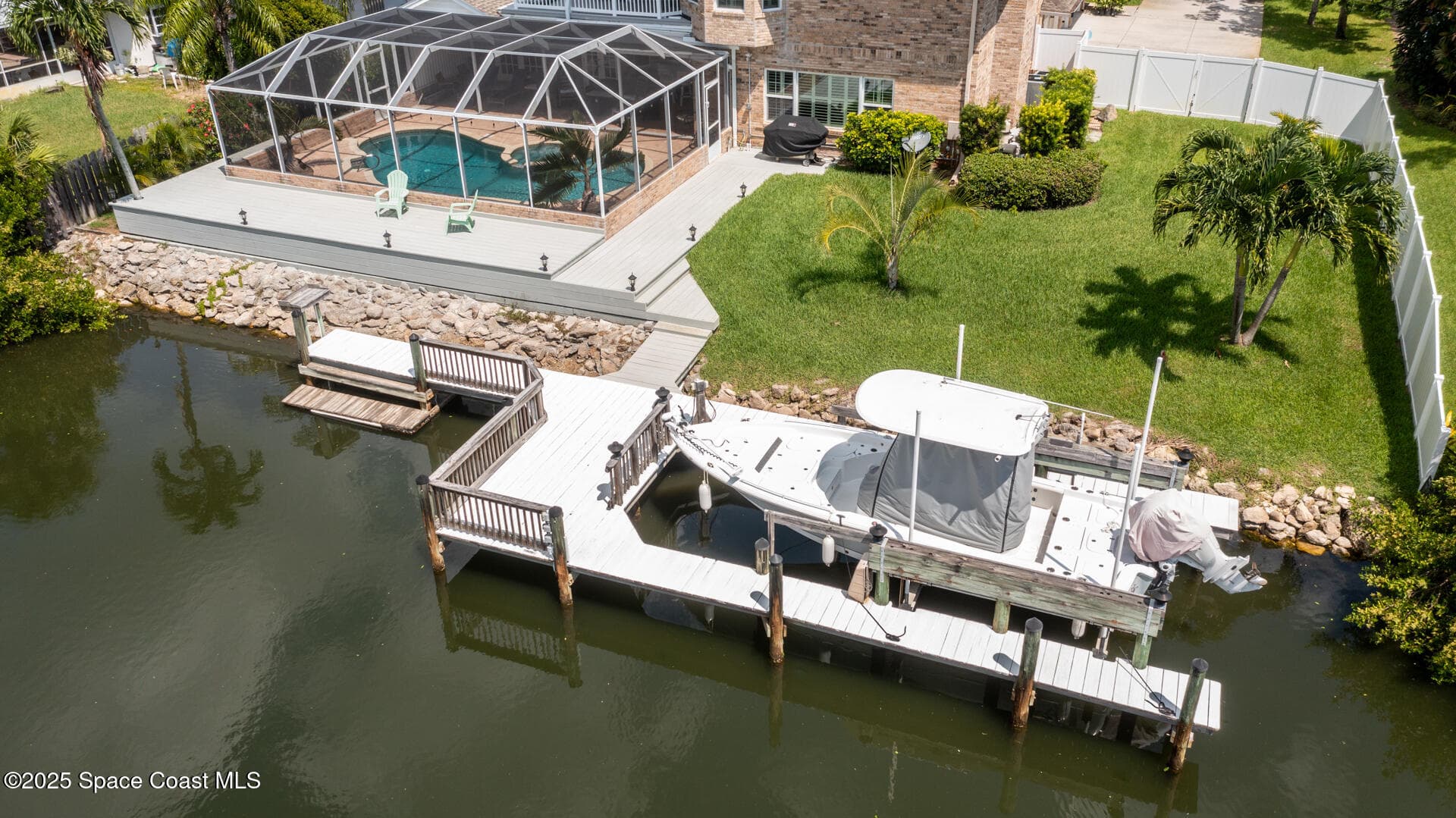 138 Windward Way photo 2