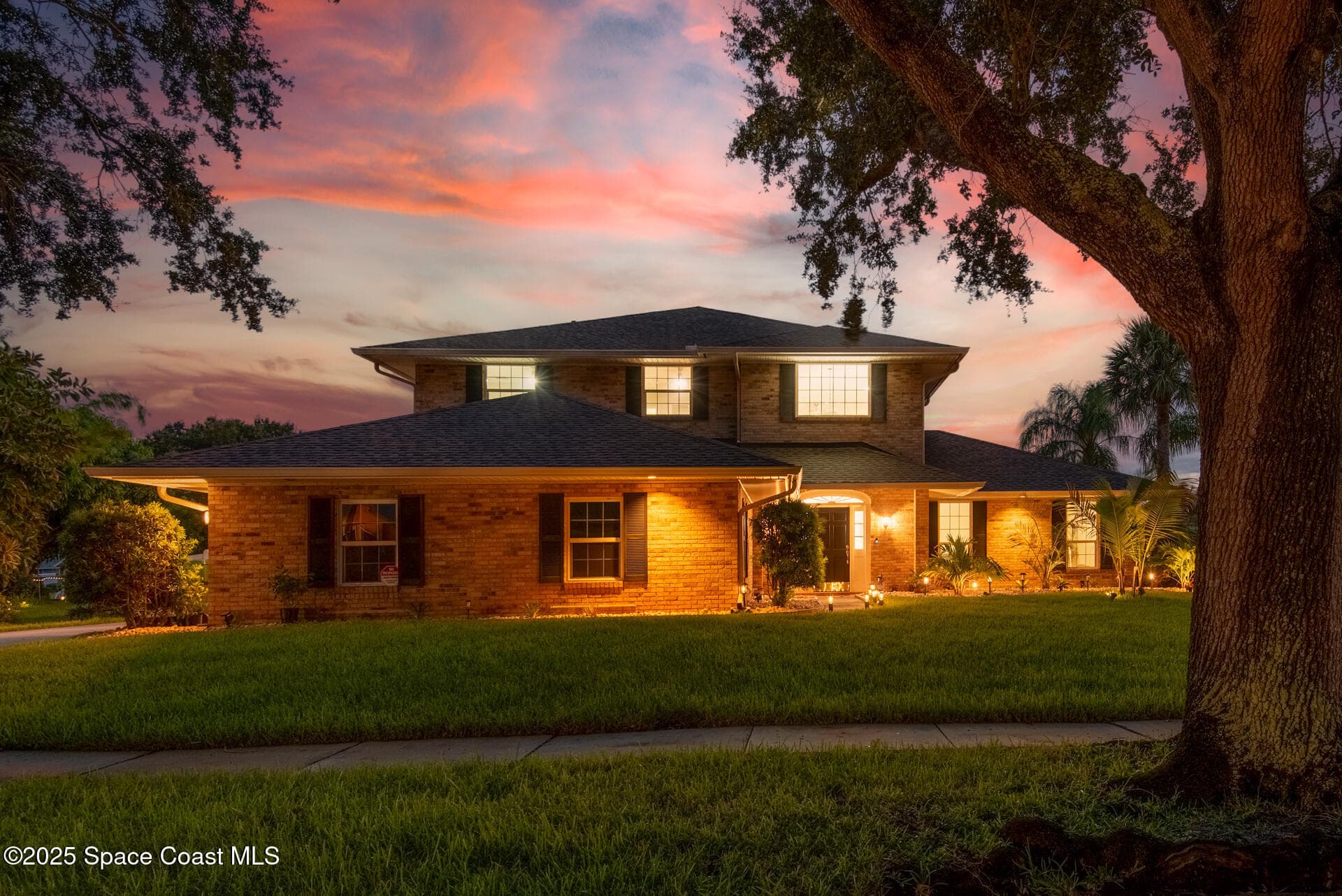 138 Windward Way photo 8