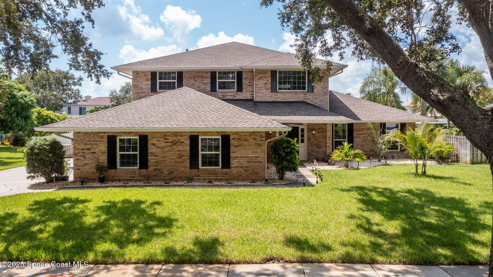 138 Windward Way photo 4