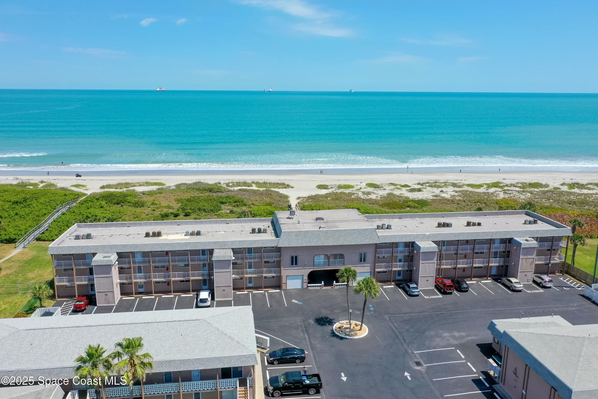 3150 N Atlantic Avenue 11-550 photo 2