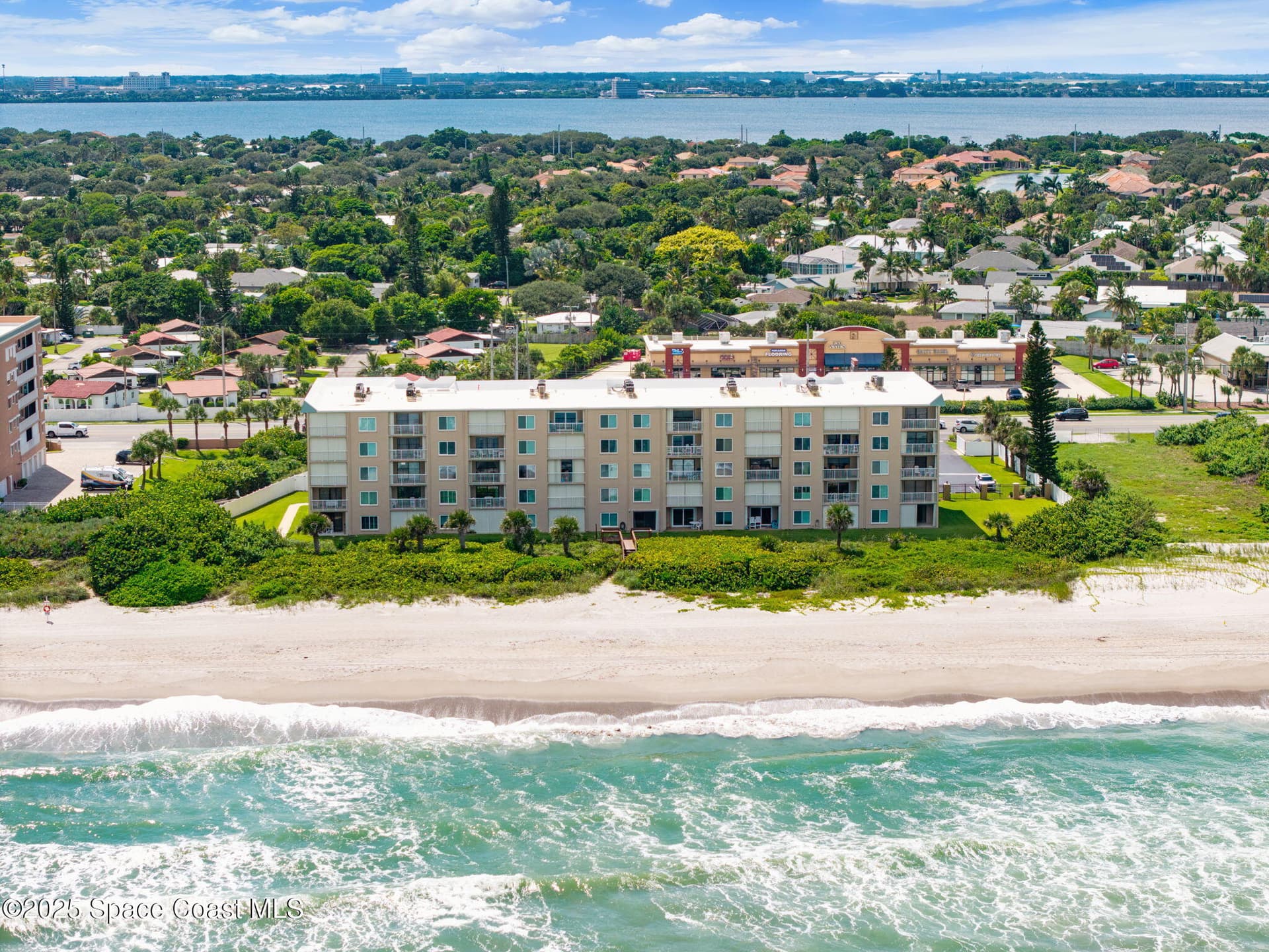 1415 N Highway A1a 206 photo 3