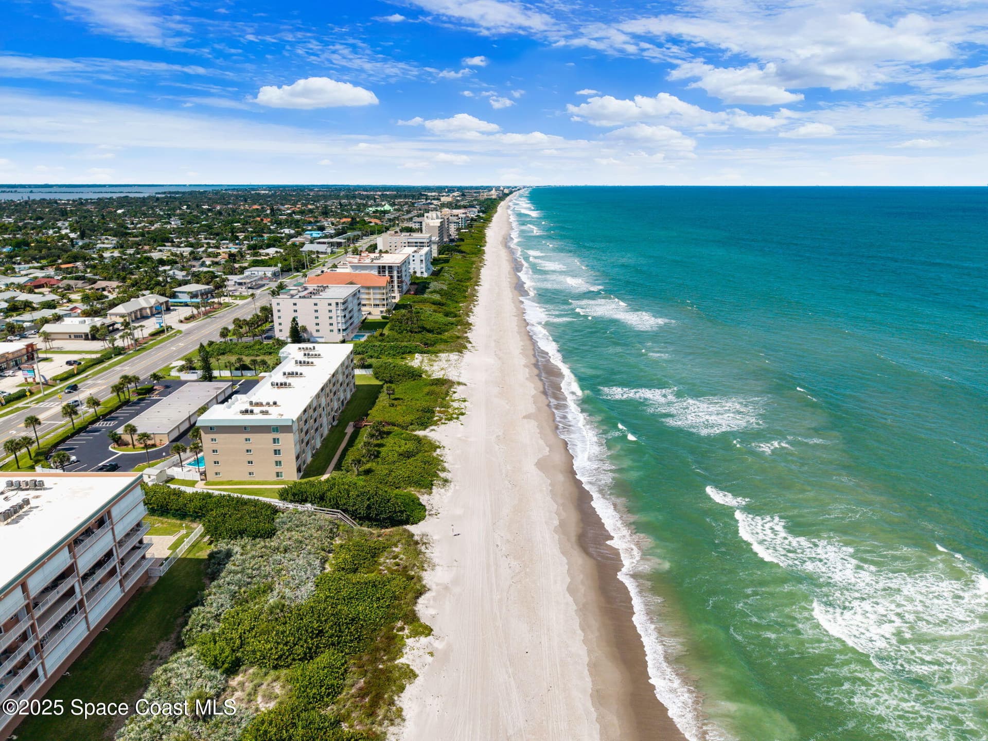 1415 N Highway A1a 206 photo 2