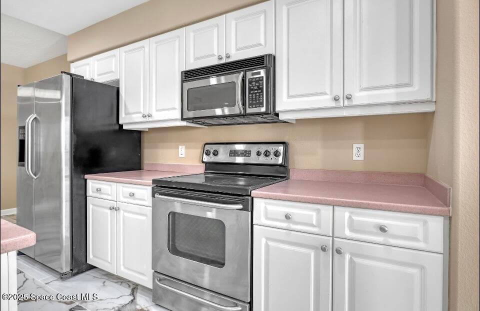2065 Highway A1a 1505a photo 17