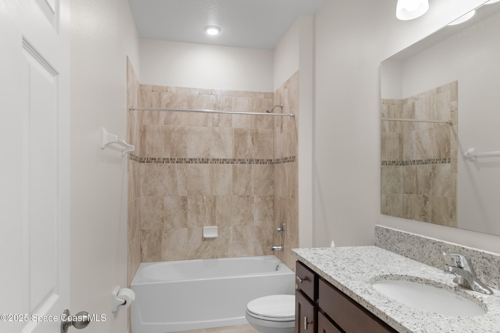 676 Stonebriar Drive SE photo 25