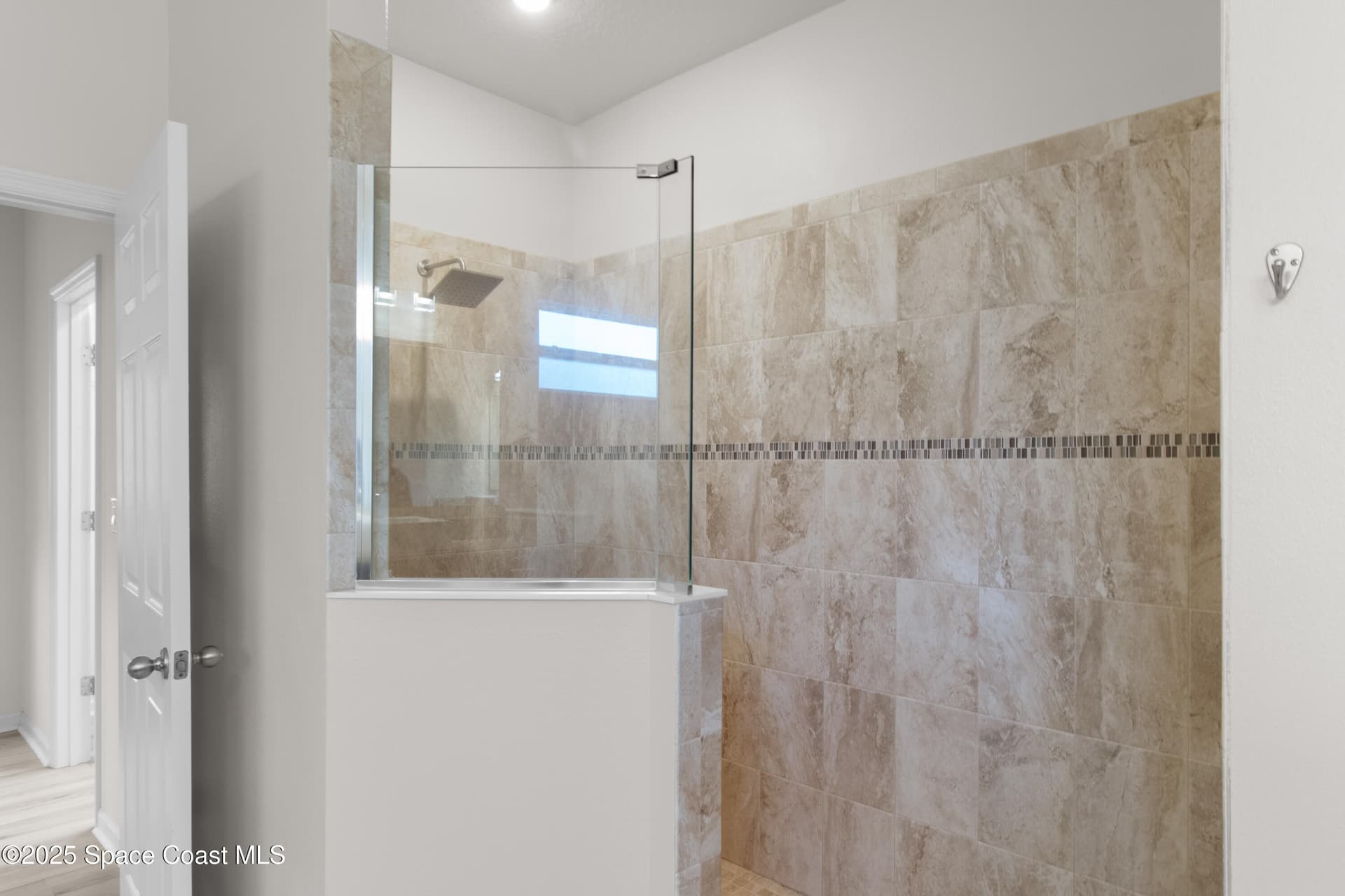 676 Stonebriar Drive SE photo 22