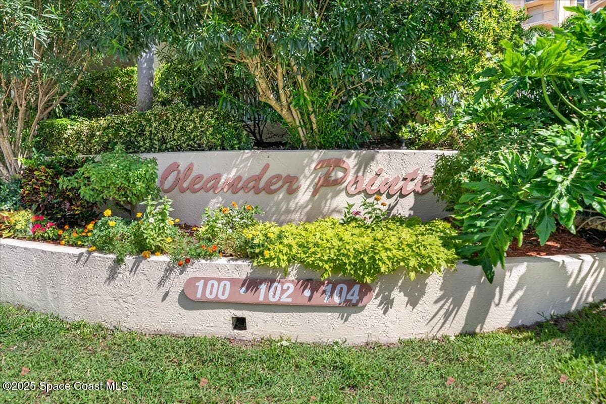 104 Riverside Drive 203 photo 6