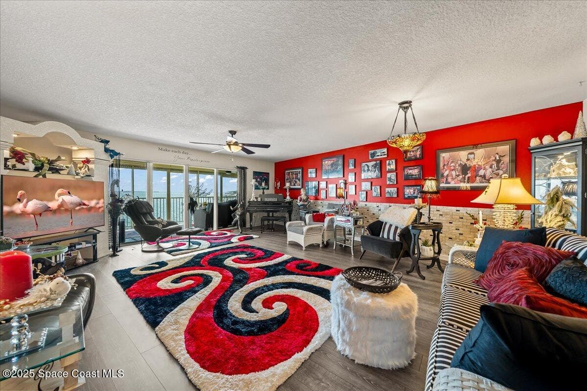 104 Riverside Drive 203 photo 13