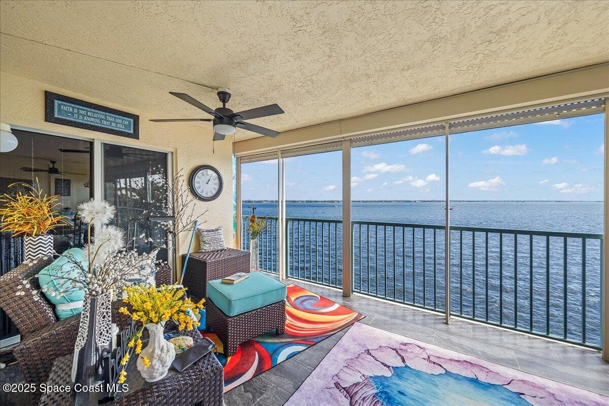 104 Riverside Drive 203 photo 15