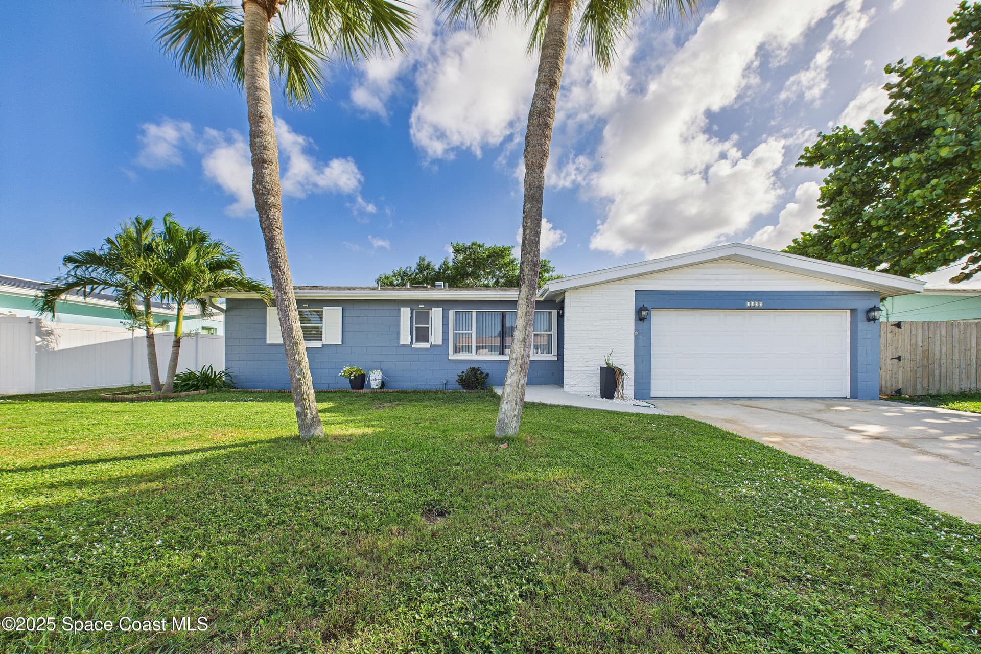 1455 Hannah Drive photo 1