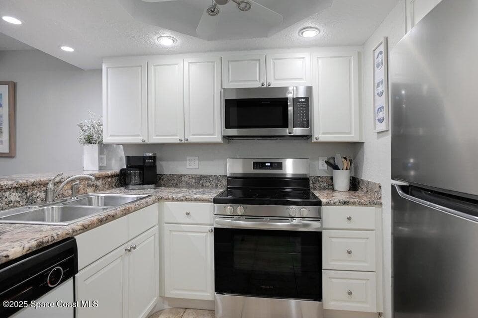 5350 Ocean Beach Boulevard 207 photo 3