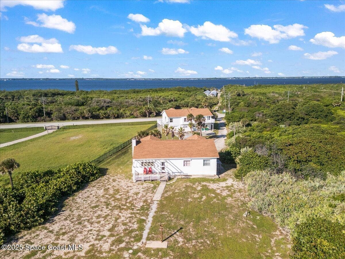 8515/ 8517/8519 Highway A1a S photo 3