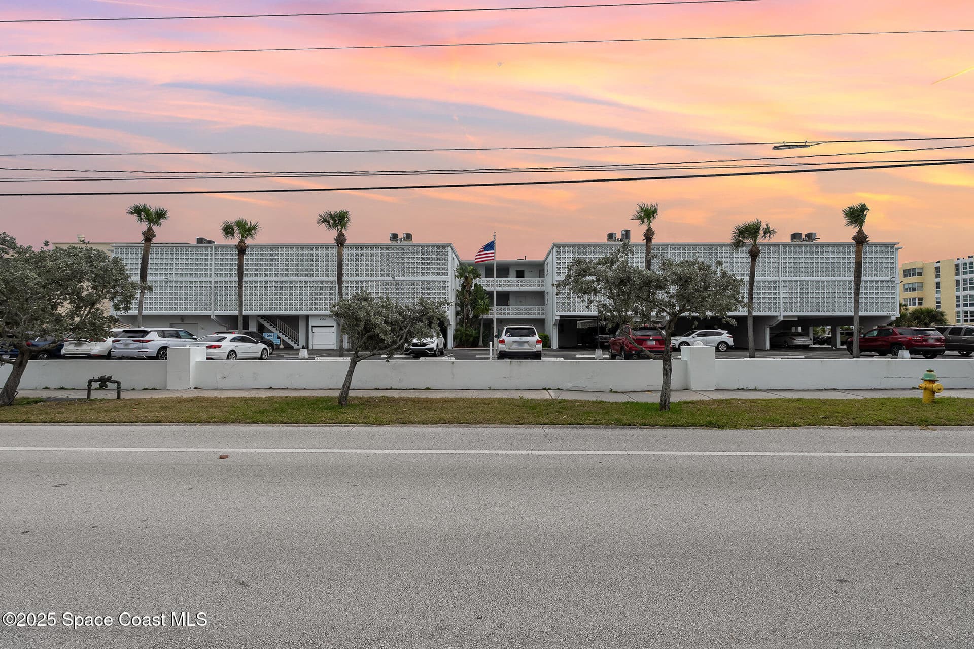 4800 Ocean Beach Boulevard 228 photo 2