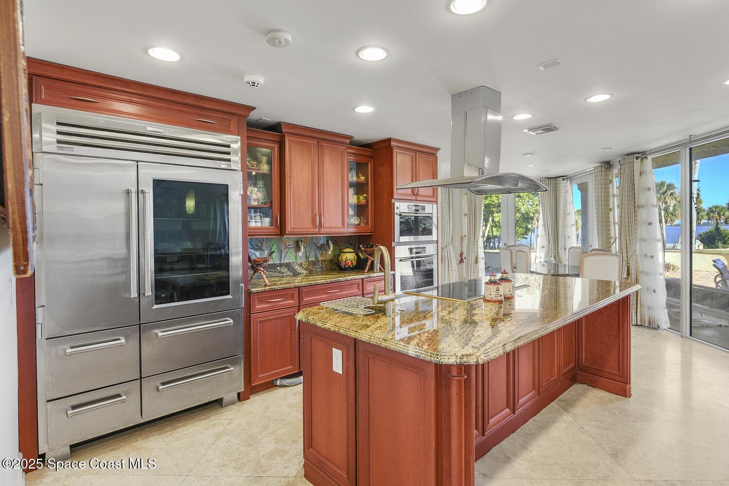 3343 S Indian River Drive photo 15