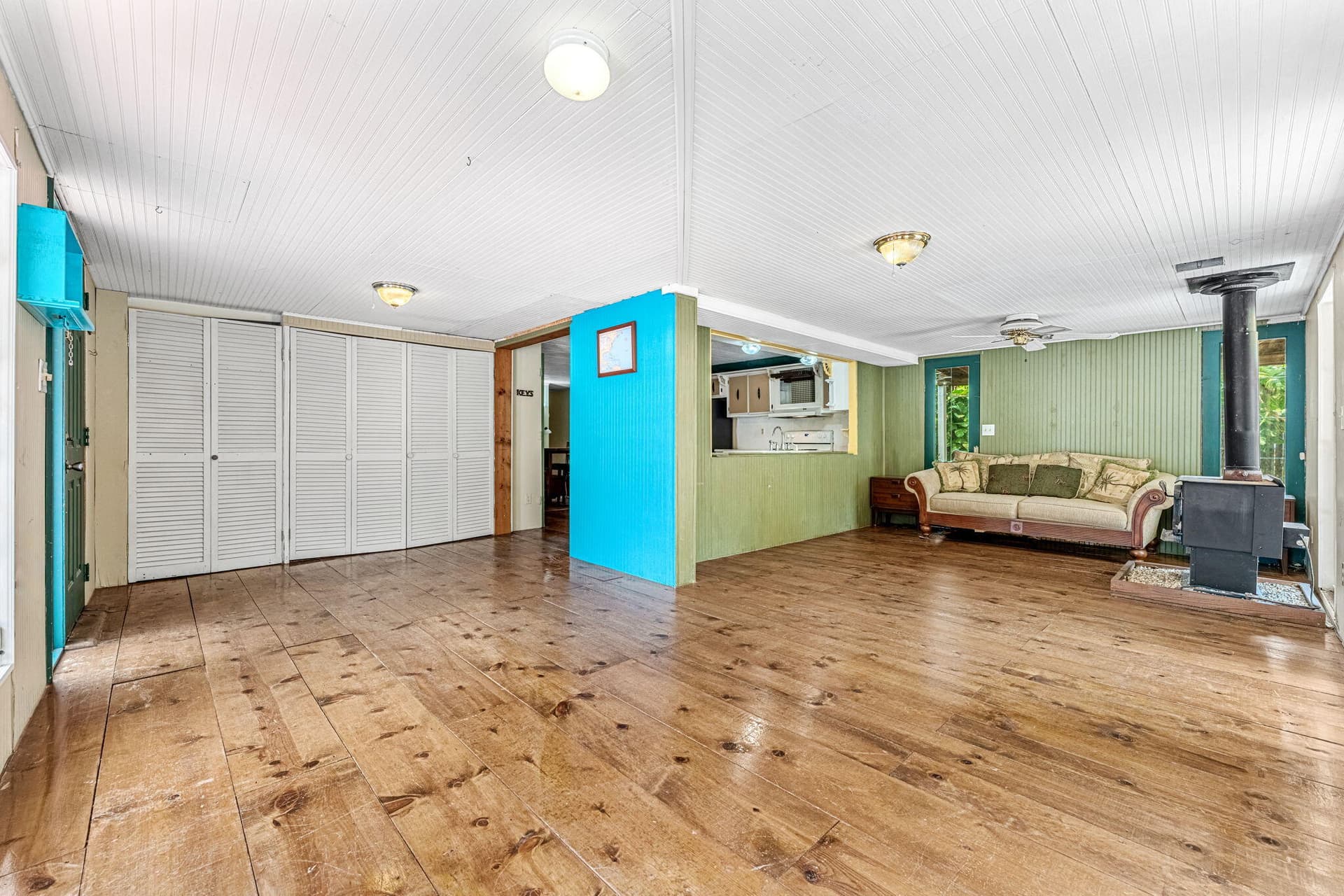 7680 Highway 1 photo 14