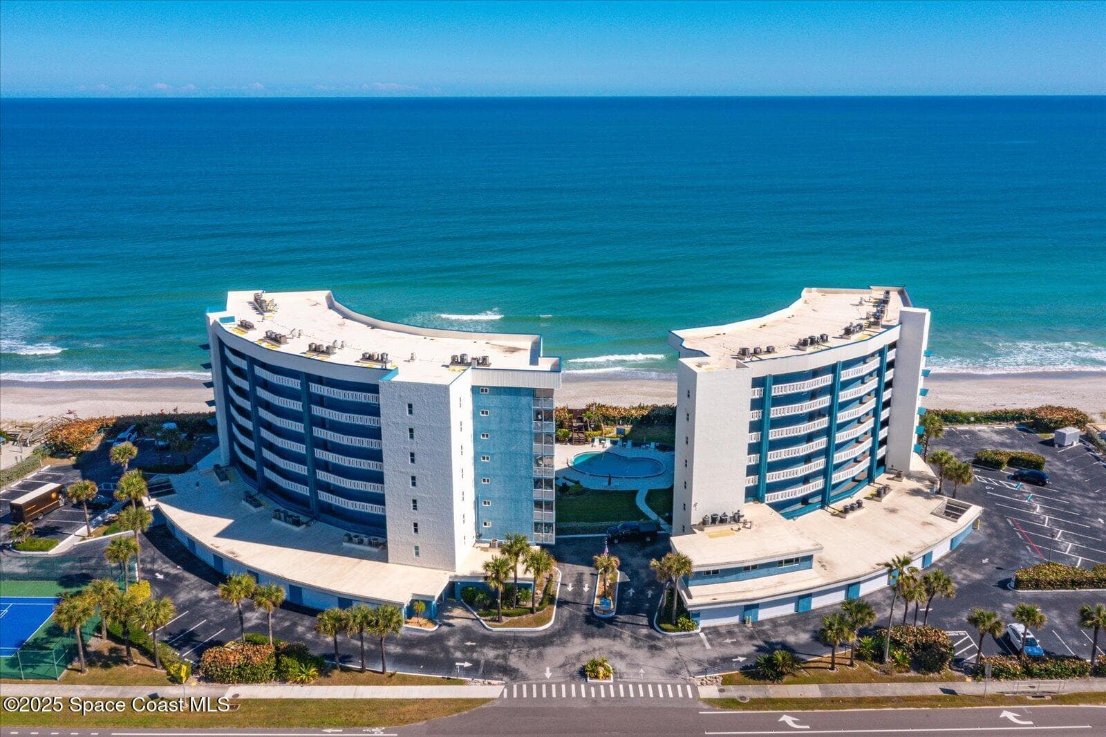 1175 Highway A1a 403 photo 2