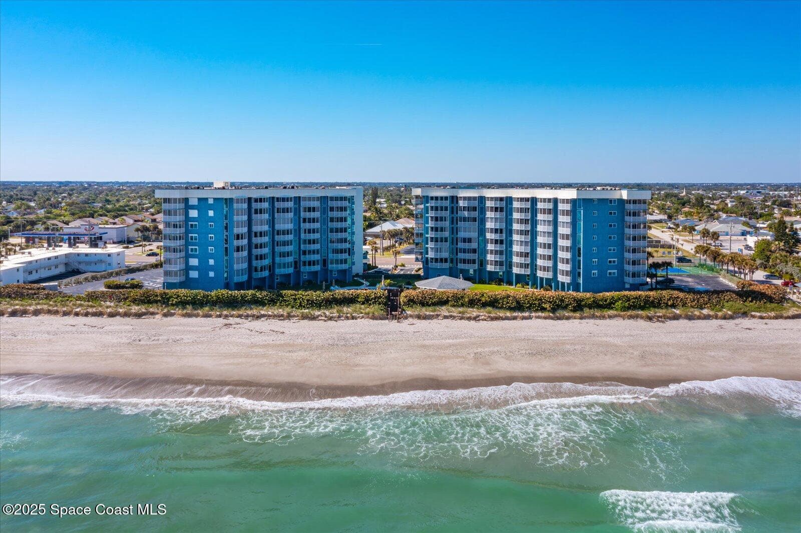 1175 Highway A1a 403 photo 8