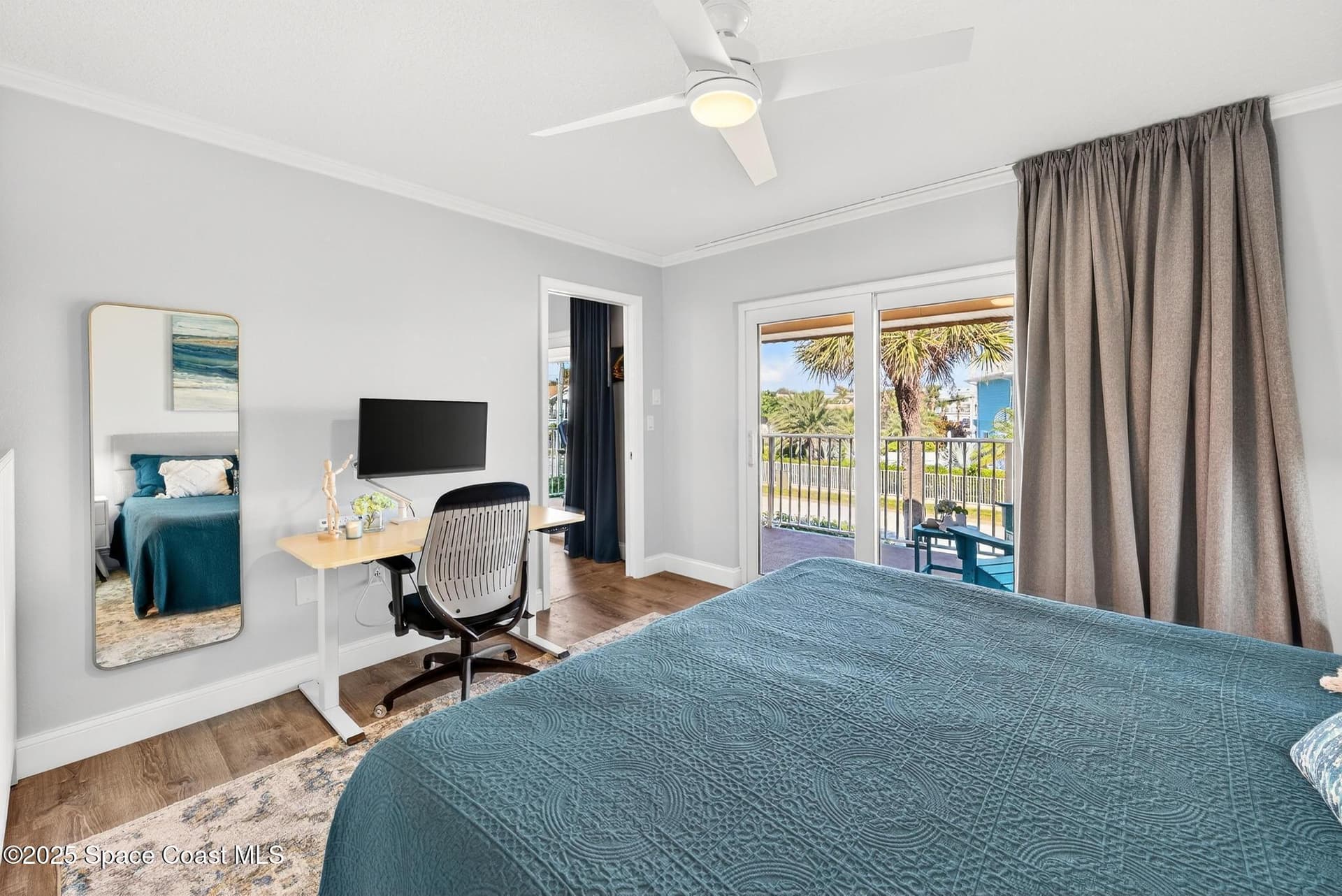 8000 Ridgewood Avenue 207 photo 25