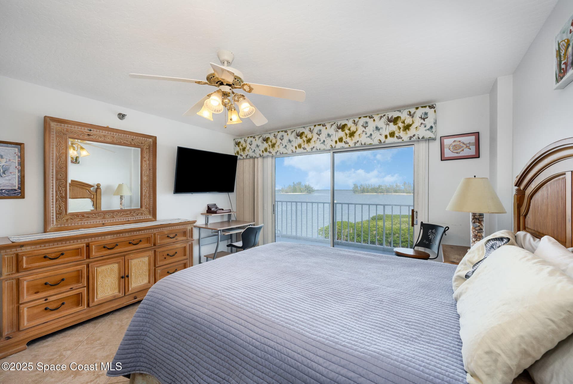 6029 N River Run Drive photo 14