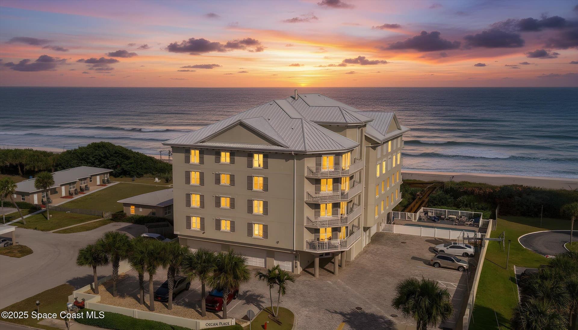 1125 N Highway A1A 501 photo 10