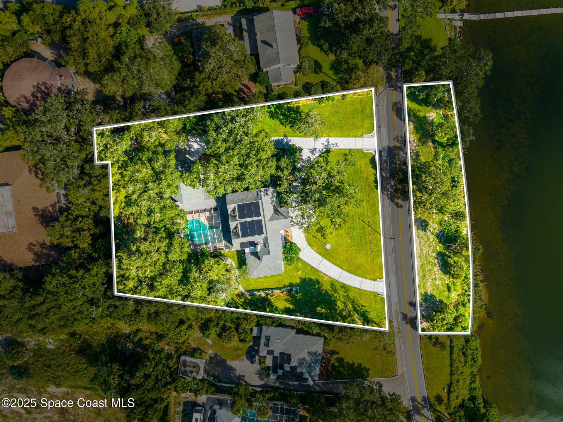 875 N Indian River Drive photo 9