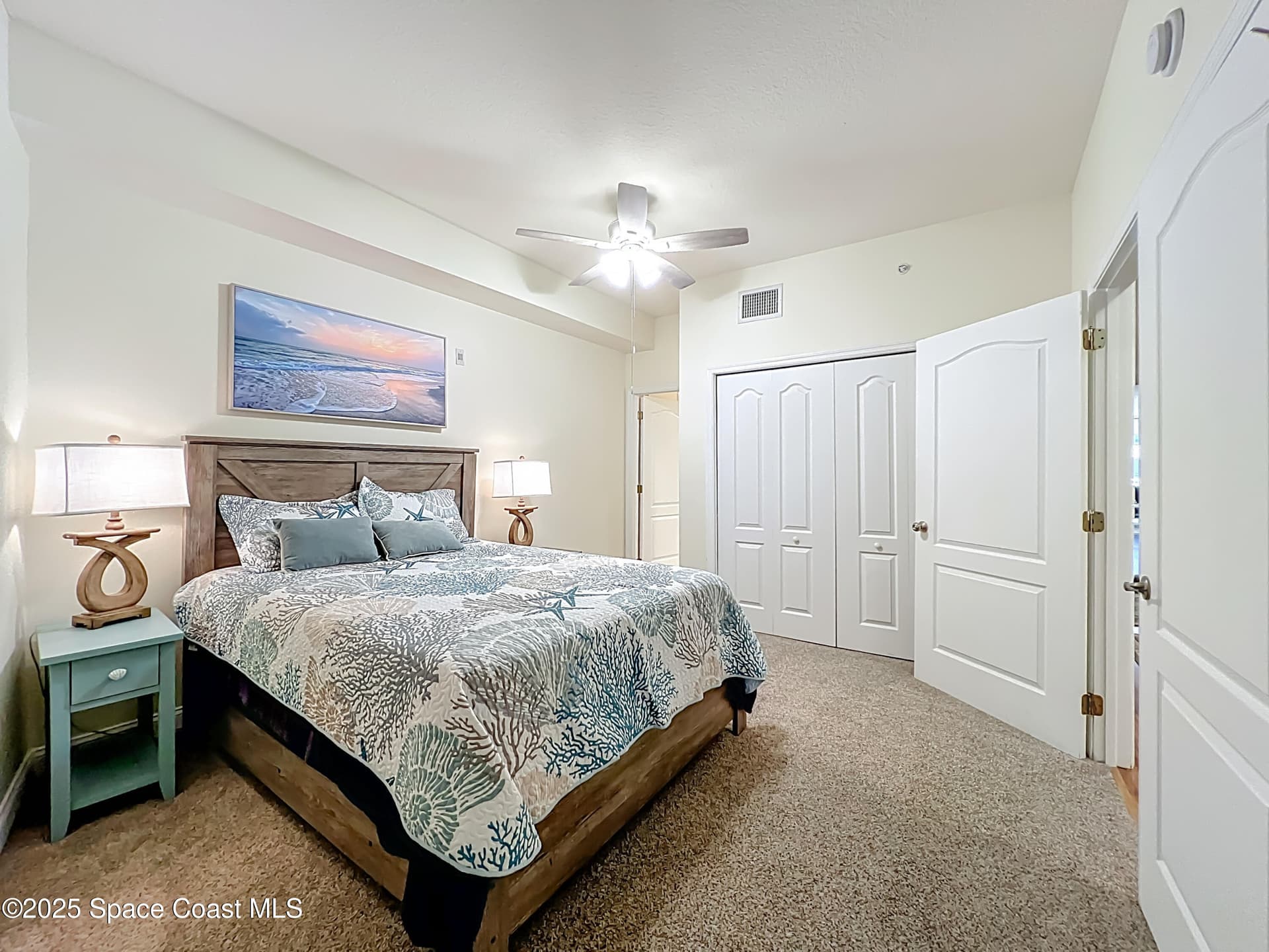601 N Miramar Avenue 205 photo 19