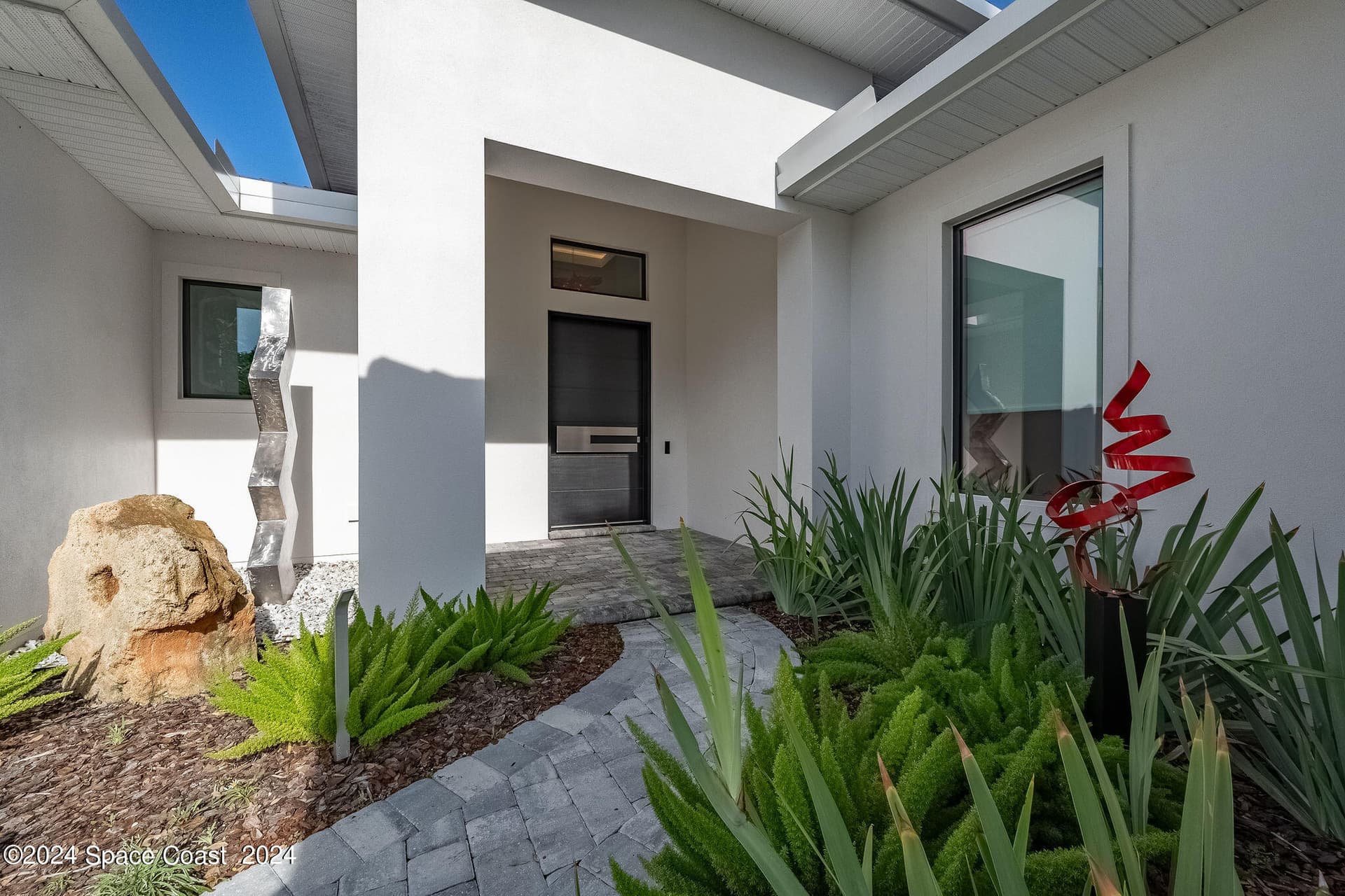 11 Bayshore Court photo 10