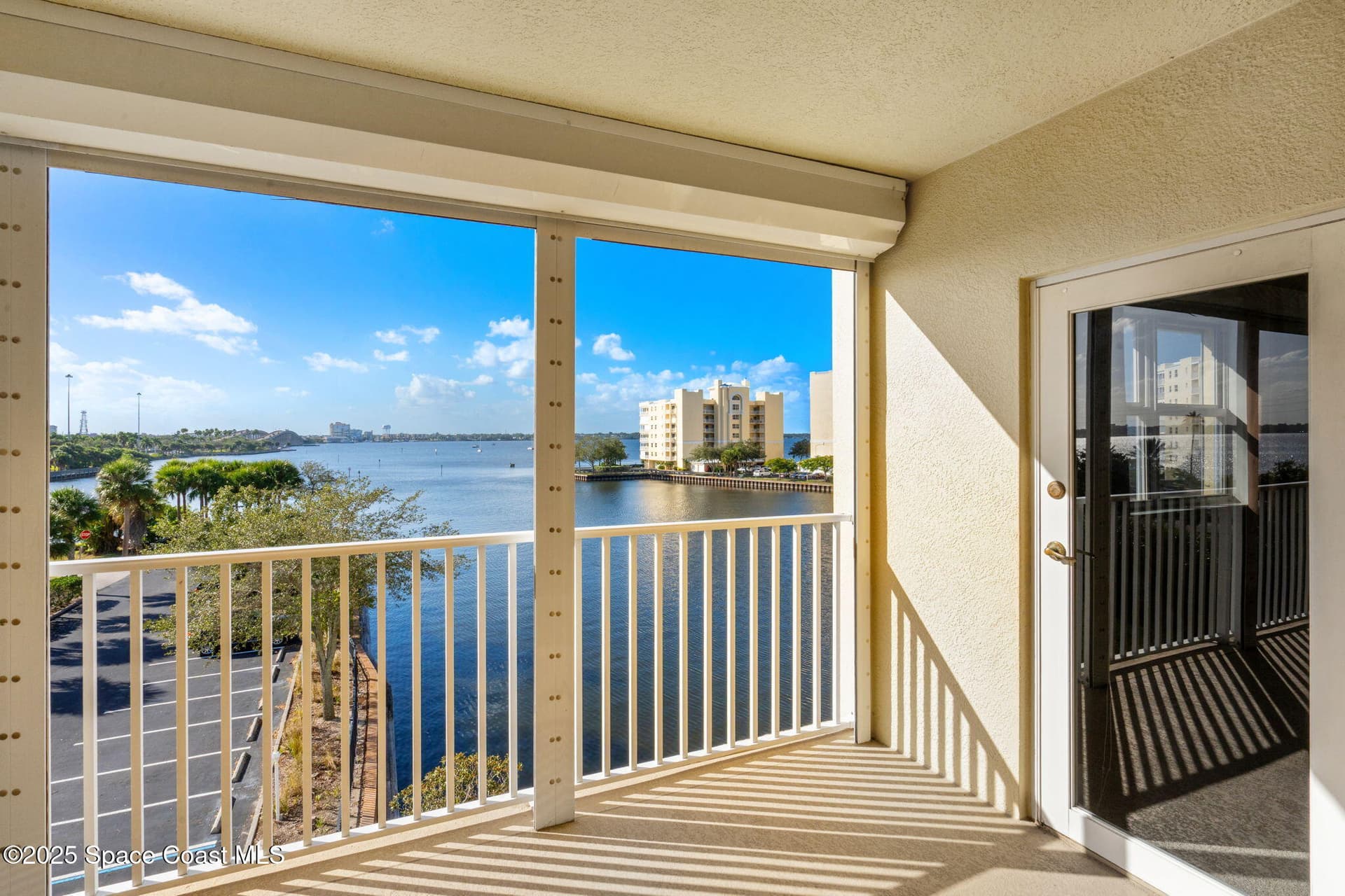 134 Starboard Lane 301 photo 18