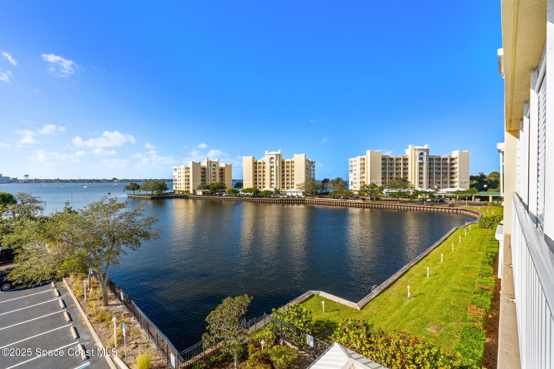 134 Starboard Lane 301 photo 7