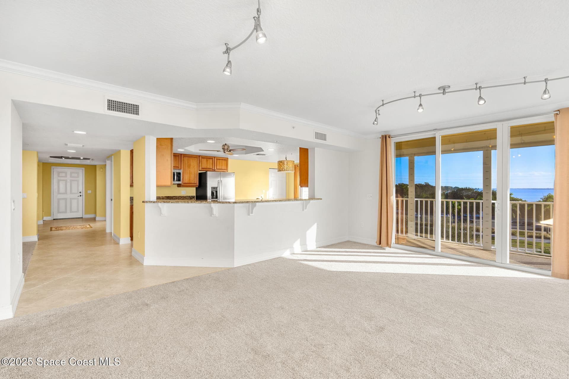 134 Starboard Lane 301 photo 8