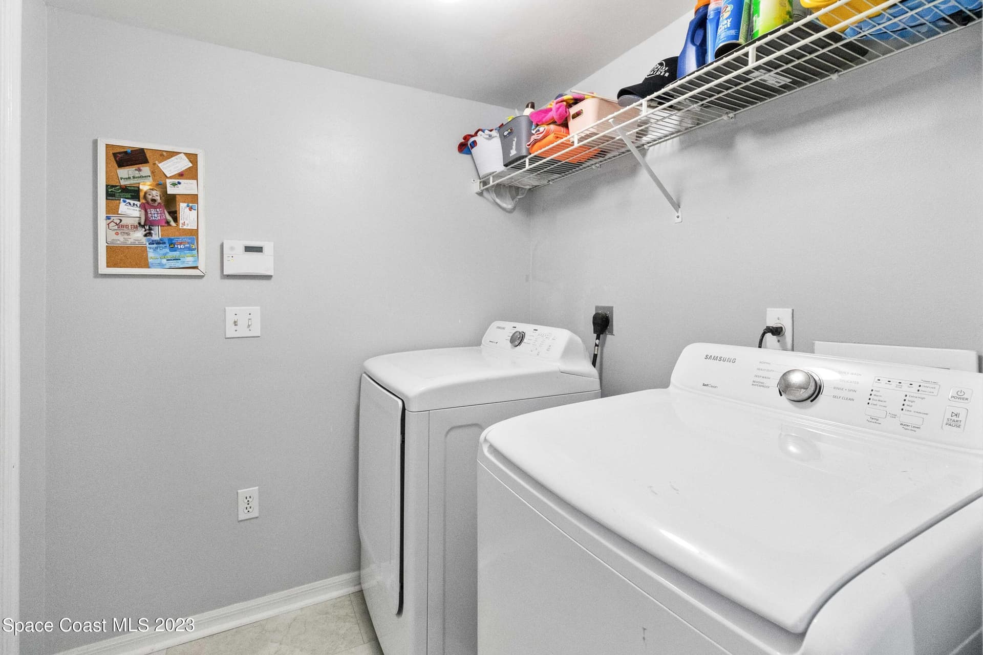 1531 Vista Lake Circle photo 24