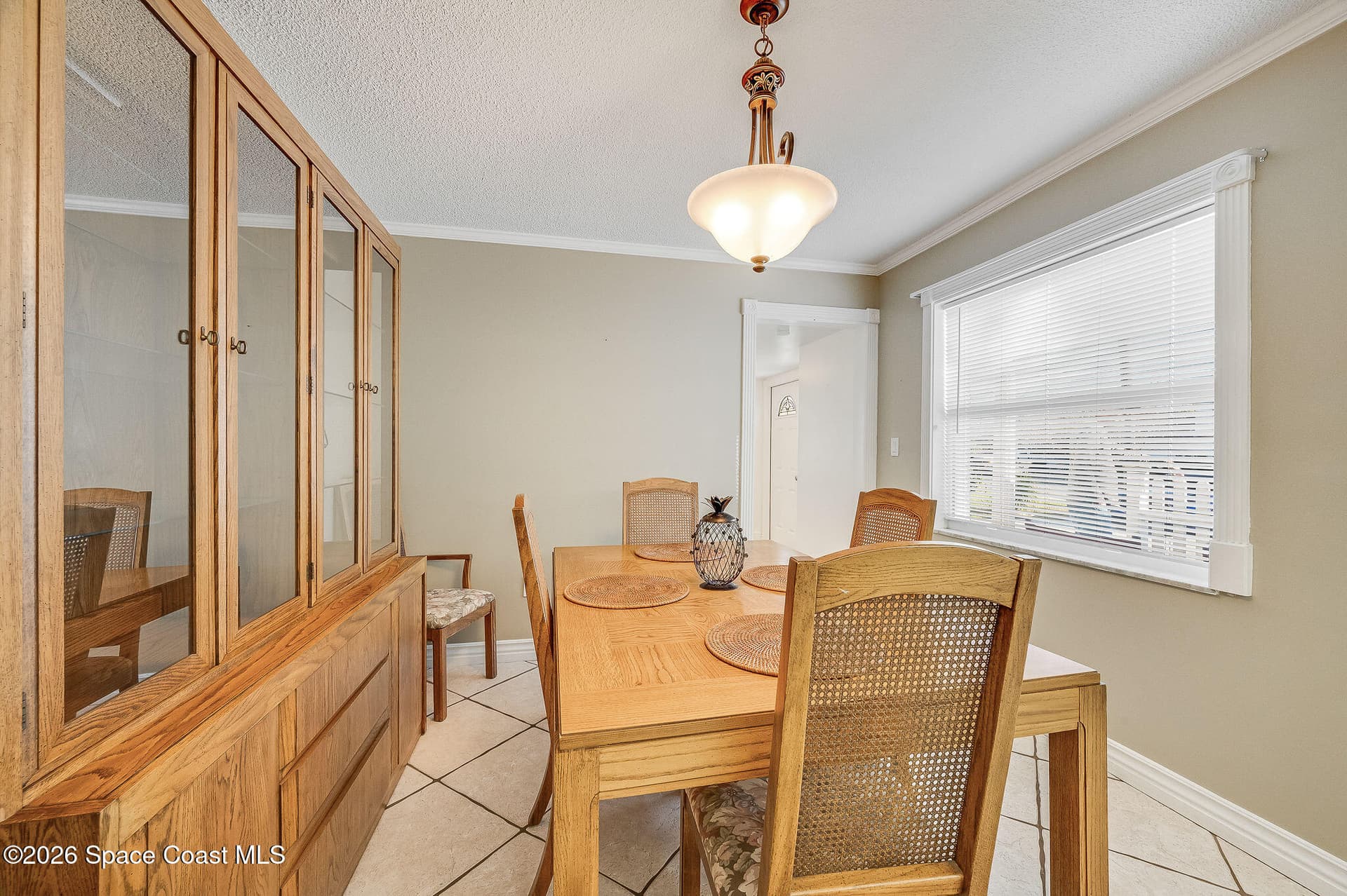 610 Paula Avenue photo 16