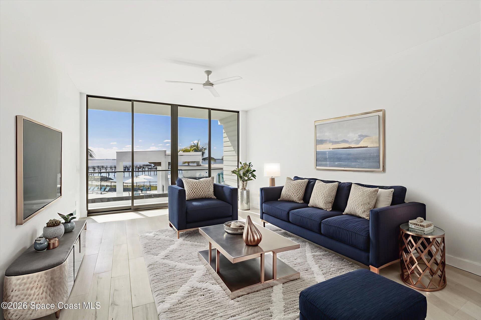 225 Strand Drive 204 photo 8
