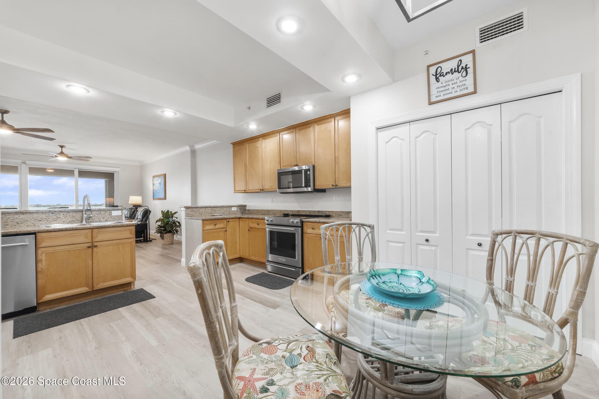 4955 Dixie Highway NE 702 photo 17