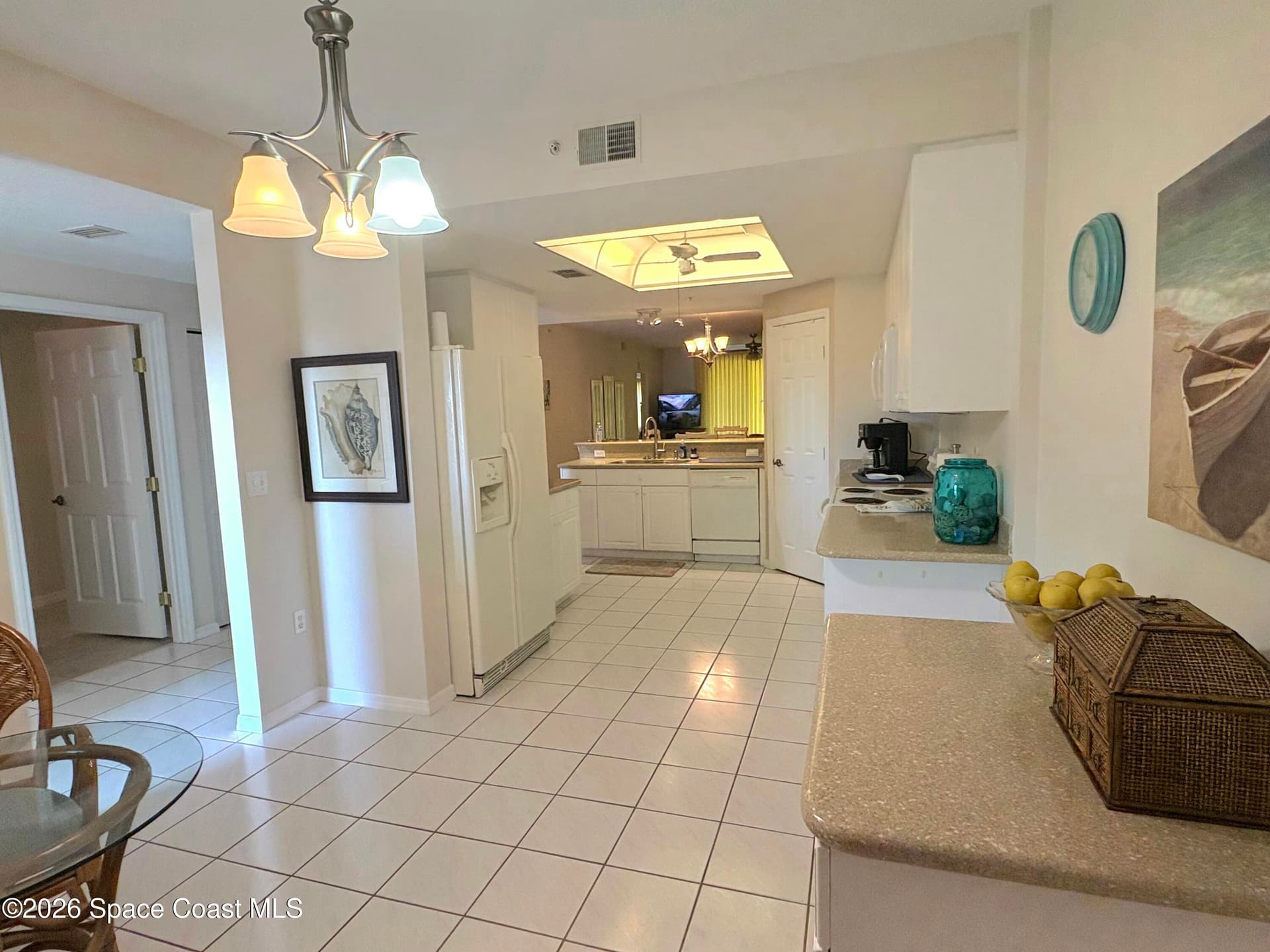 604 Shorewood Drive B503 photo 14