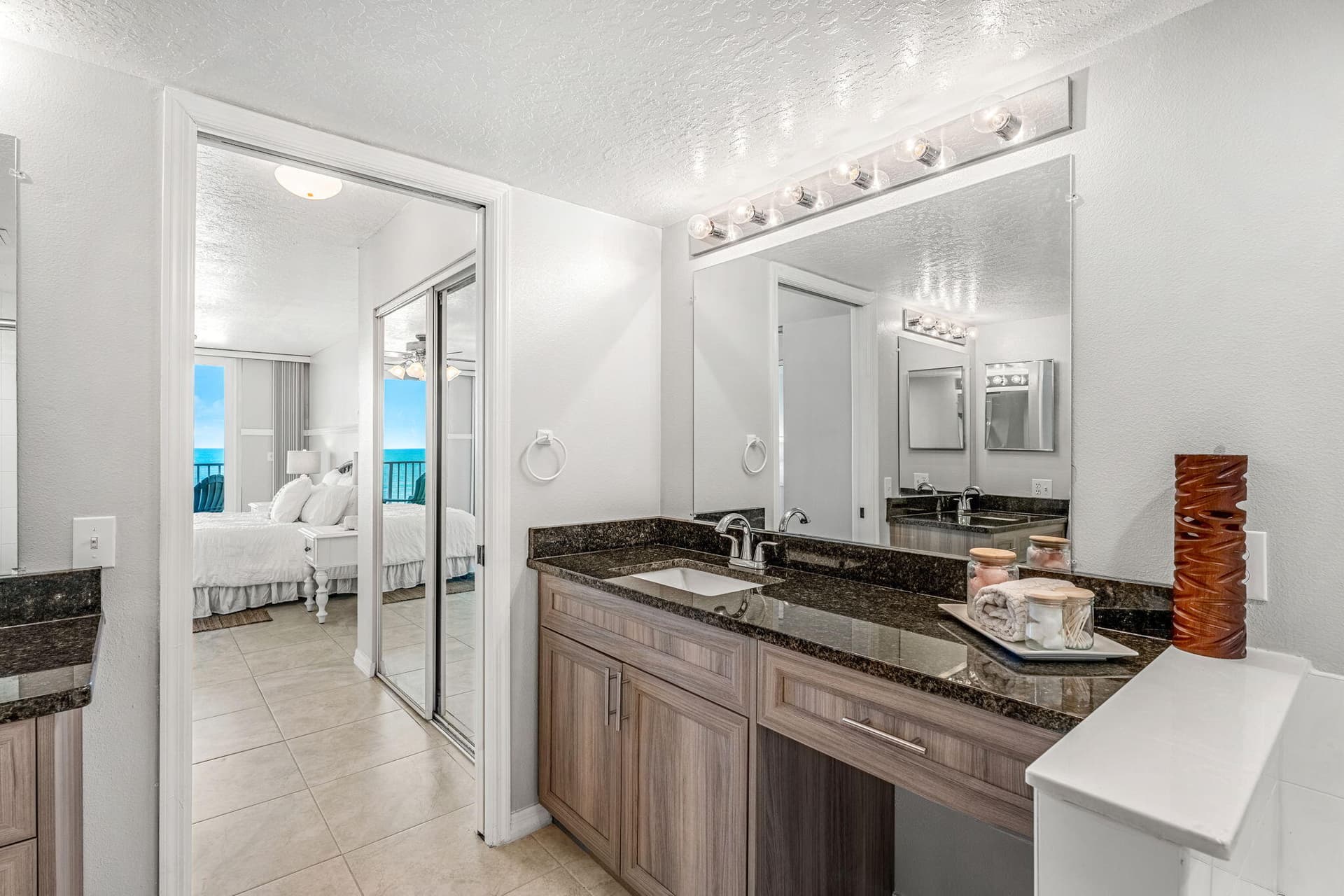 1505 N Highway A1a 501 photo 24