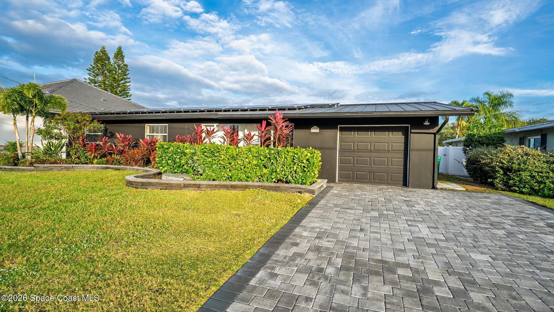 113 Deleon Road photo 2