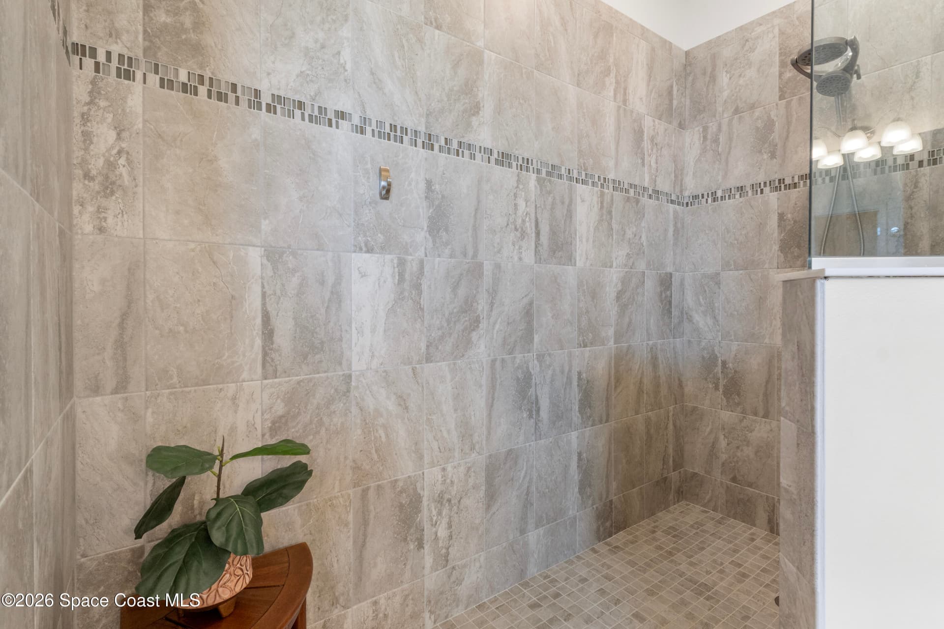 80 56th Court photo 20