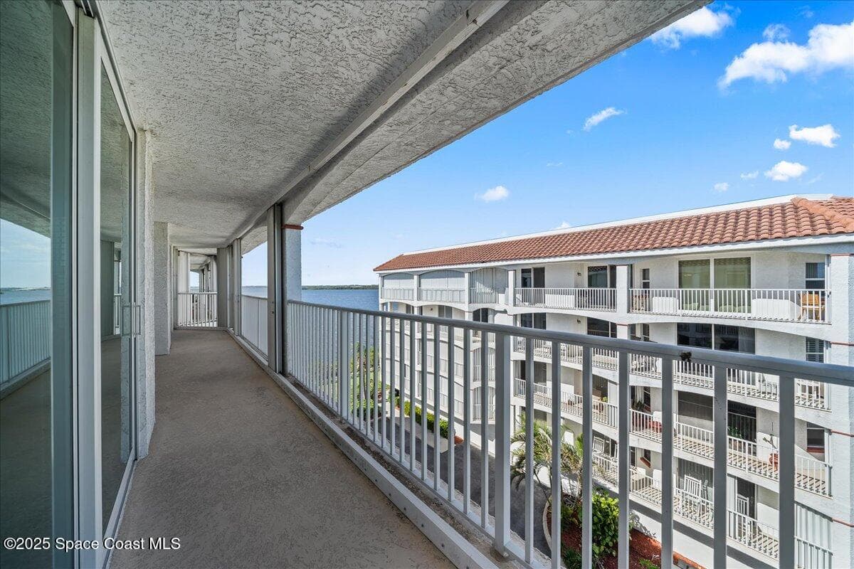 8954 Puerto Del Rio Drive 1503 photo 16
