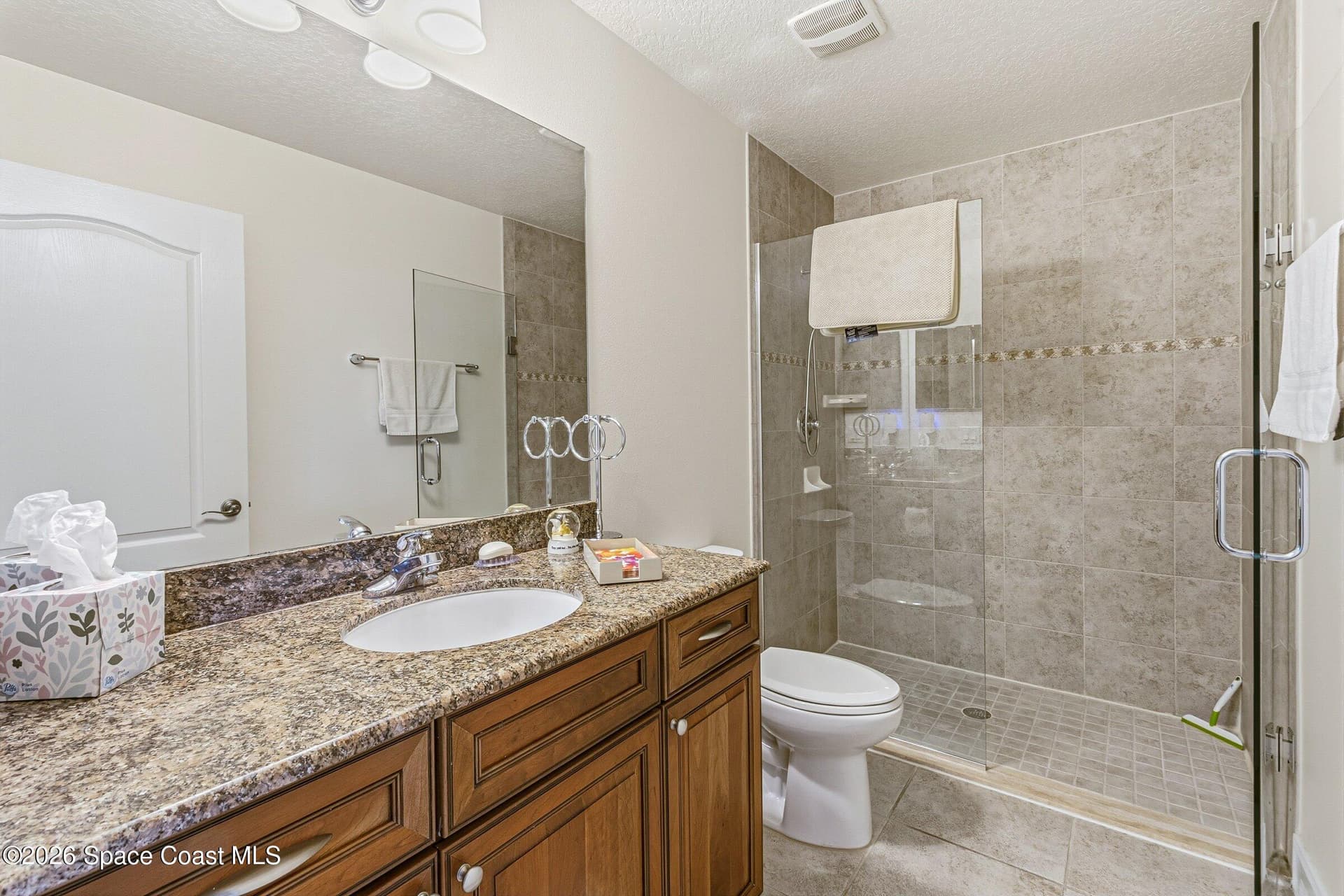 3205 S Washington Avenue 402b photo 22