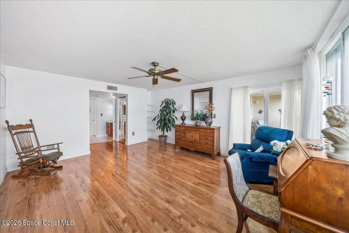 2101 Atlantic Street 522 photo 23