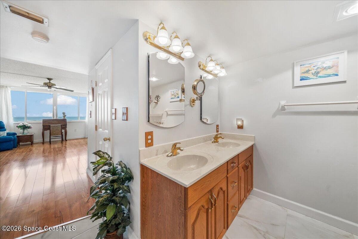 2101 Atlantic Street 522 photo 25