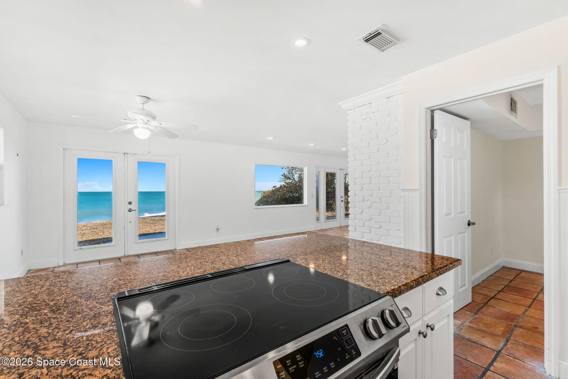 9556 Doubloon Drive photo 22