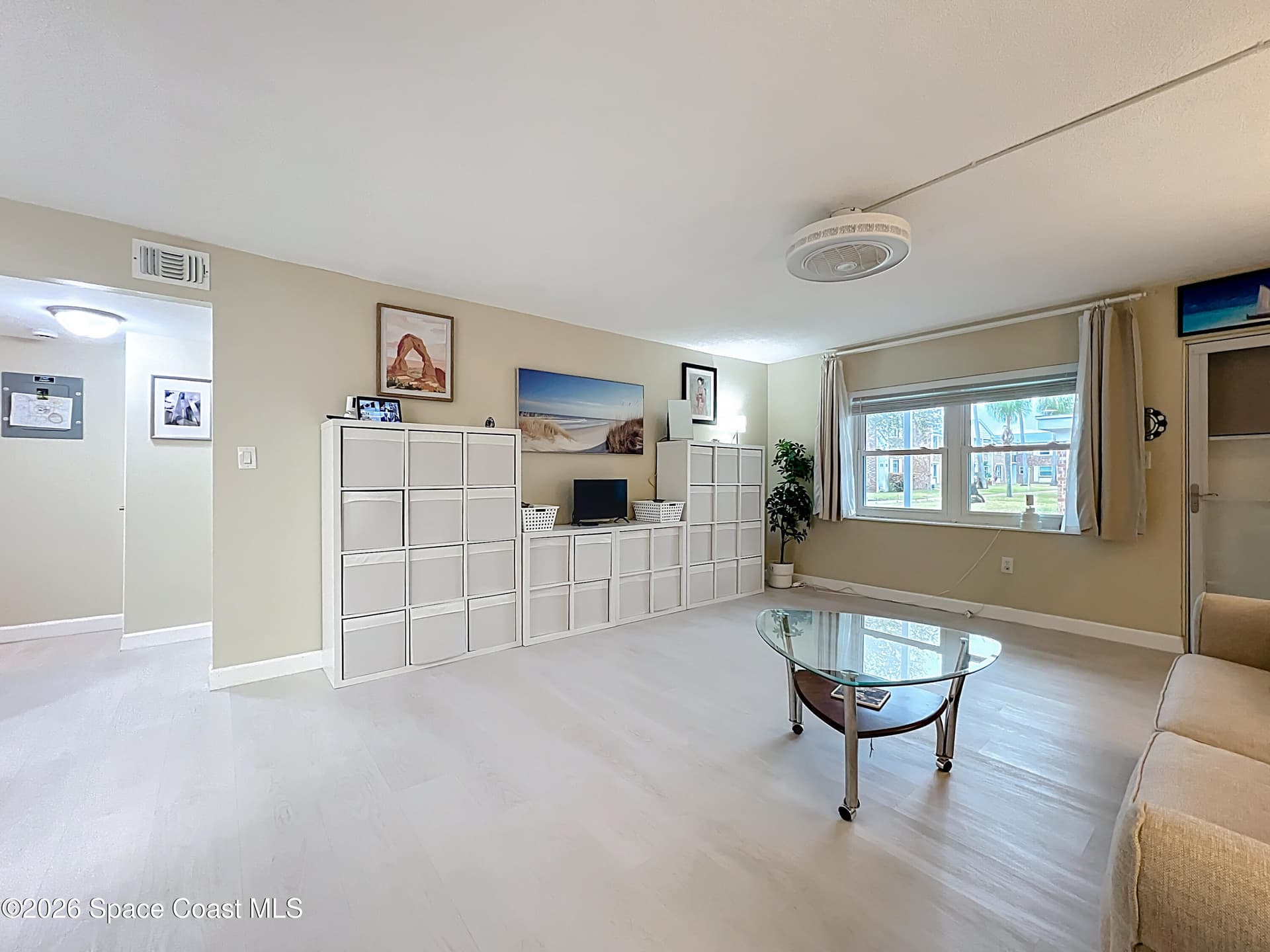 190 E Olmstead Drive F8 photo 3