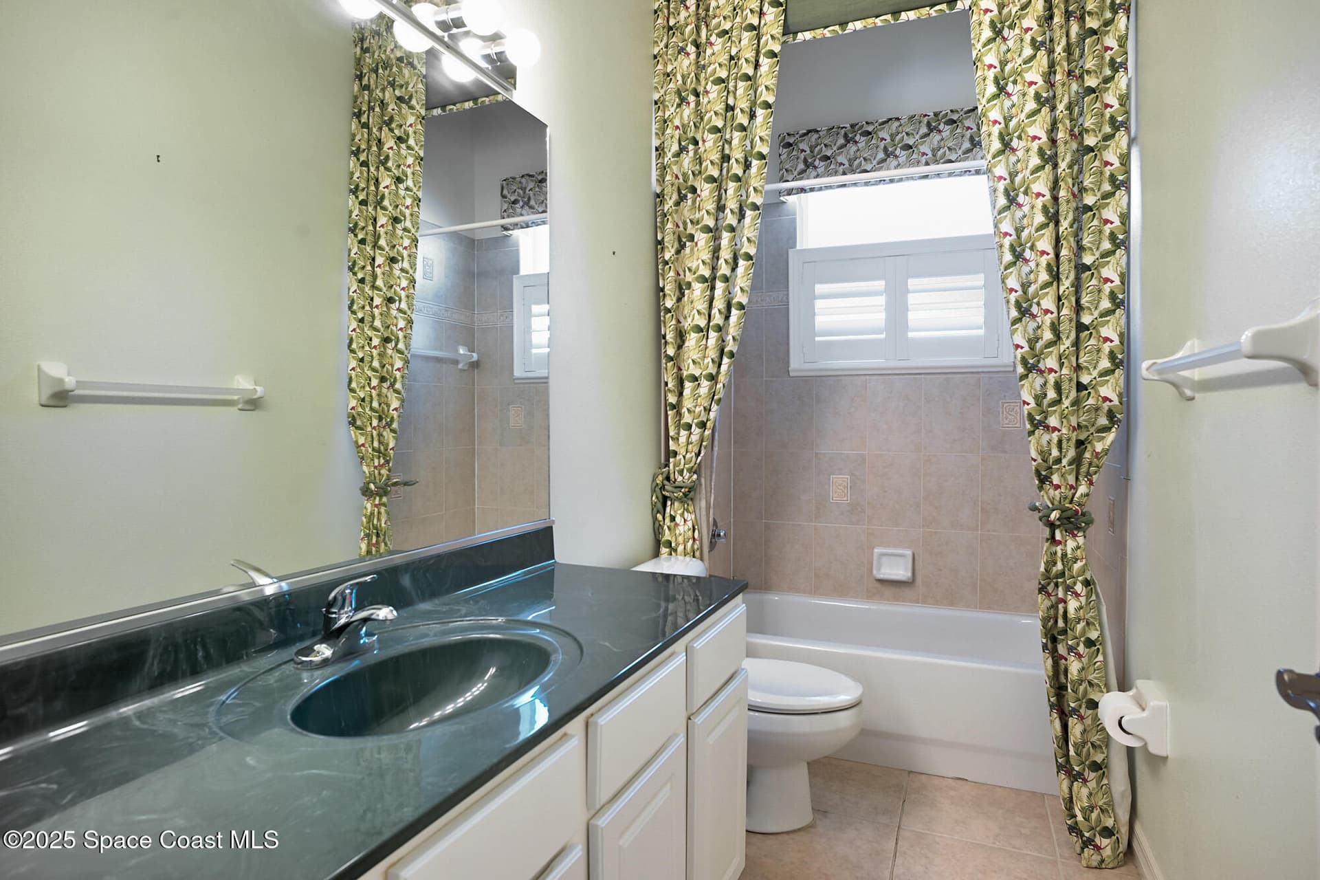 5357 Solway Drive photo 14