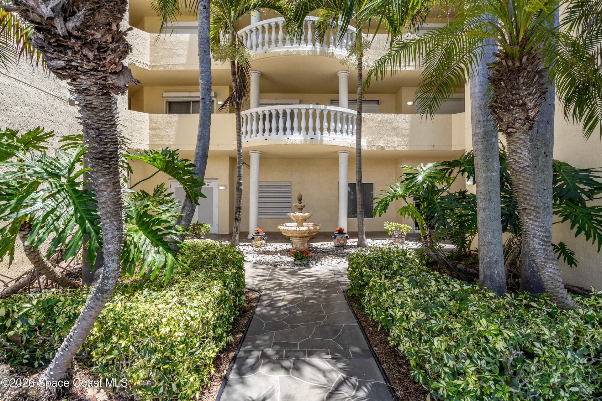 925 N Highway A1a 305 photo 2
