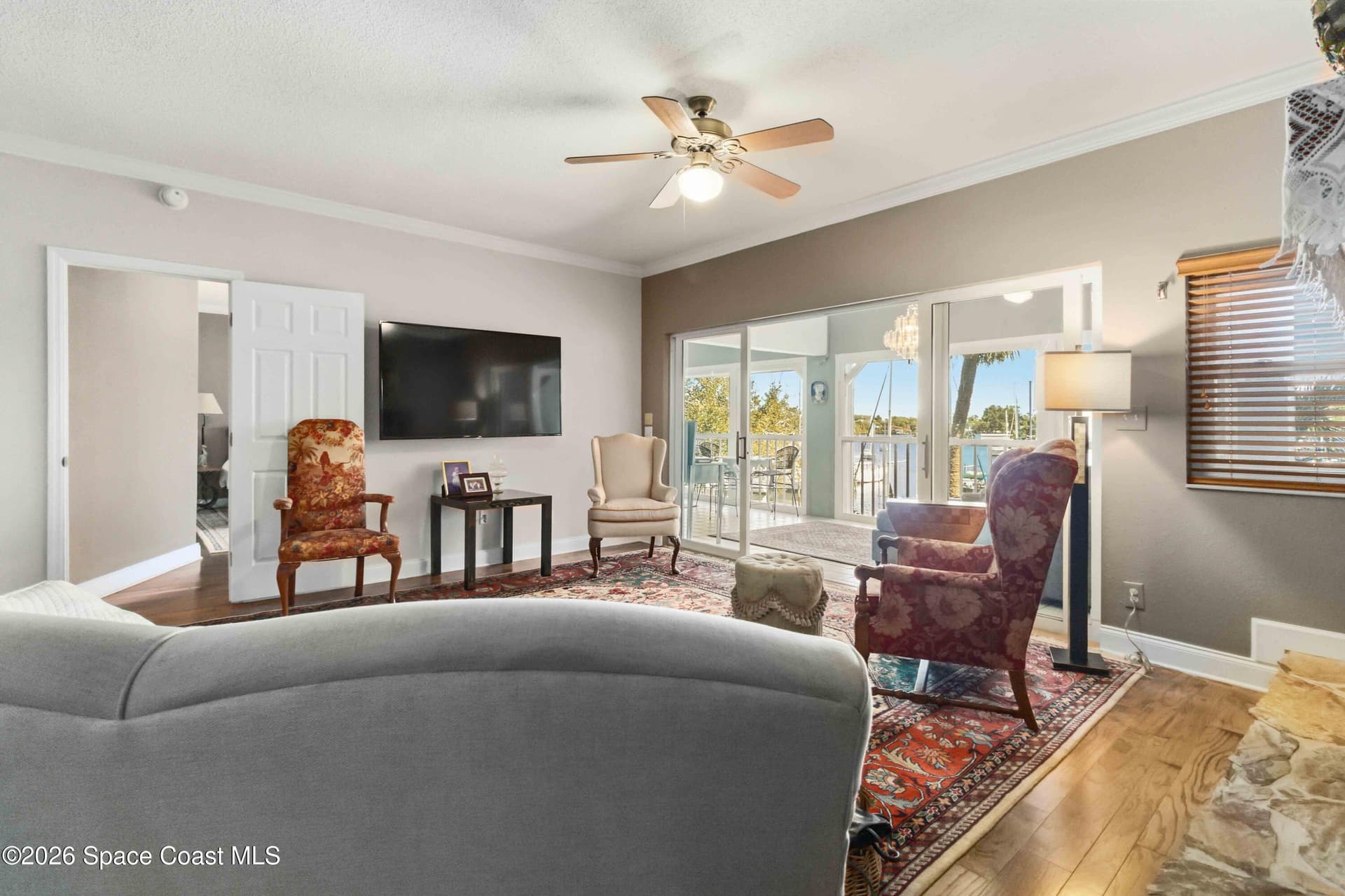 905 N Harbor City Boulevard 204 photo 9