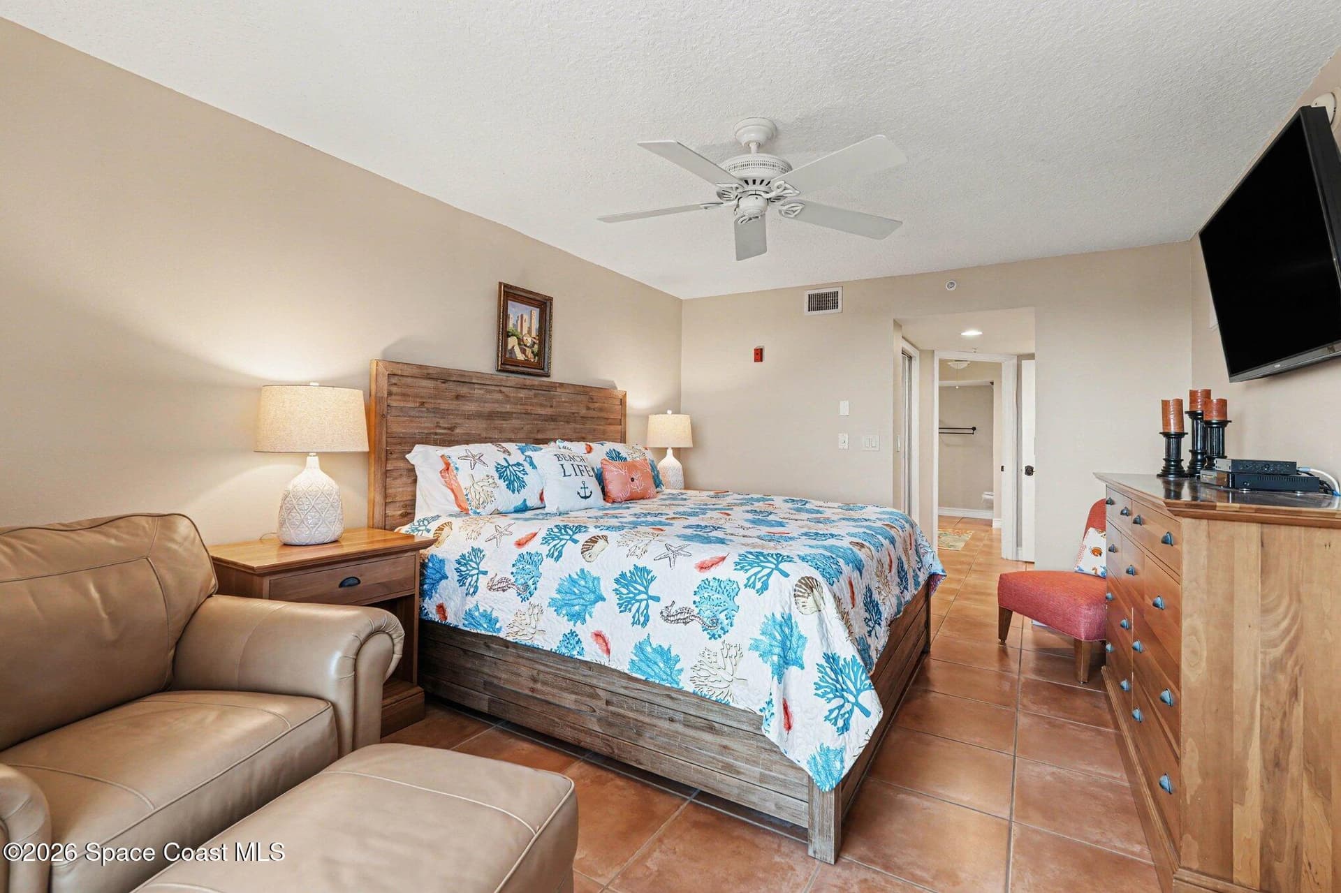 8470 Ridgewood Avenue 502 photo 17